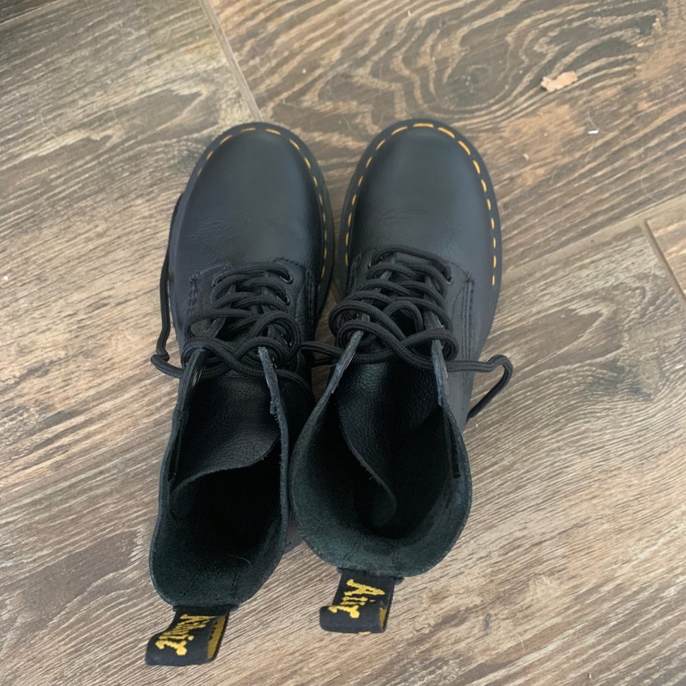DR. MARTENS - Picture 4 of 4